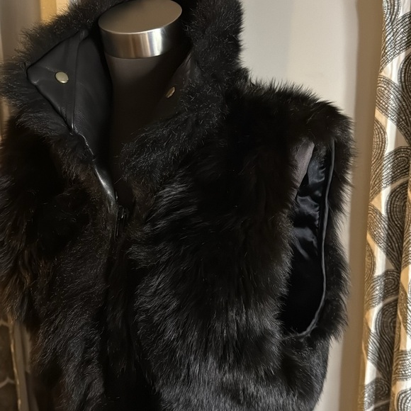 Andrew Marc Leather Jacket With Removable Fur Vest Lining- 2 Jackets in 1 - Picture 11 of 16